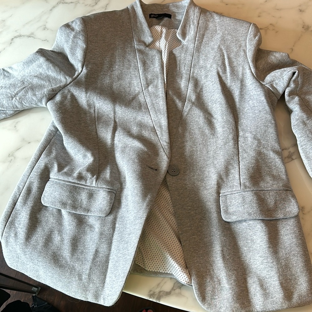 Gray blazer